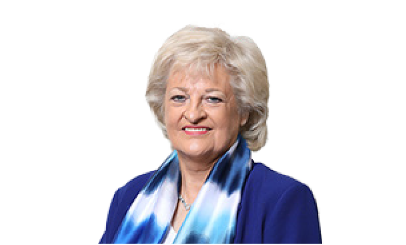 Patricia King, Comhalta boird